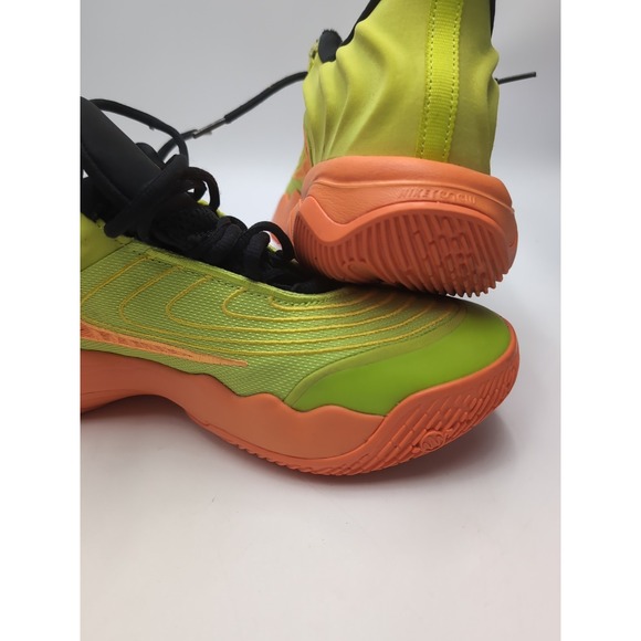 Nike Giannis Immortality 4 Shoes Men's Size 9.5 Yellow Orange Halloween Sneakers - Picture 3 of 13